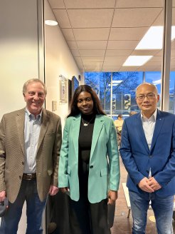 Professor Thomas Rossi, Maame Yaa Boakye '20, and Professor Zhaodan Huang