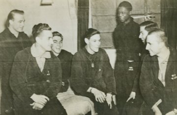Forrest Vosler and crew after being rescued in English Channel
